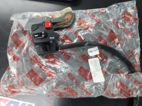 Aprilia Ap8127524 Sl1000 Falco 2000-03 Nos Oem Front Left Handlebar Switchgear