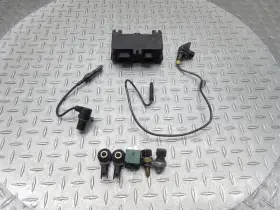 Bmw 6575772092-01 2007 04-08 K1200r K1200 Cam Crank Position Engine Knock Temp Oil Sensor Lot