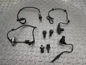 Bmw 7516744 2007 06-08 K1200gt Crank Cam Position Oxygen O2 Oil Level Temp Sensor Lot
