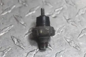 Harley-davidson 26554-77 26554-77d 2012 Harley-davidson Sportster 1200 Oem Oil Pressure Sensor 26554-77d