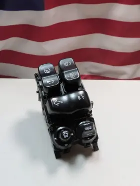 Harley-davidson 71500529 Harley-davidson Genuine Oem Left Lh Side Hand Control Switchpack