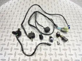 Honda 30300-mbz-611 37700-mcj-003 2004 04-06 Cb600 Cb600f Hornet Oem Sensor Lot Pulser Oil Temp Tested Honda 30300-mbz-611 37700-mcj-003 2004 04-06 Cb600 Cb600f Hornet Oem Sensor Lot Pulser Oil Temp Tested