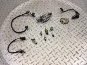 Honda 30300-mjm-d01 30291-mbg-770 2014 14 15 Vfr800 Interceptor Oem Sensor Lot Pulser Rotor Neutral Temp Oil