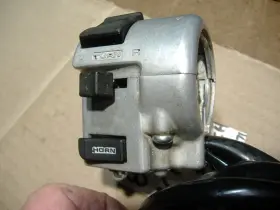 Honda 35200-mm8-671 Oem Vt1100c Lh H/b Switch 1987-88 Shadow Tested