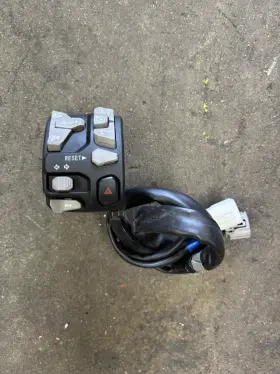 Kawasaki 27010-0872 20-24 Ninja 1000 1000sx Left Handlebar Control