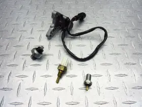 Kawasaki 27010-1313 13151-1080 2008 07-09 Kle650a Kle650 Versys Speed Bracket Oil Temp Neutral Sensors
