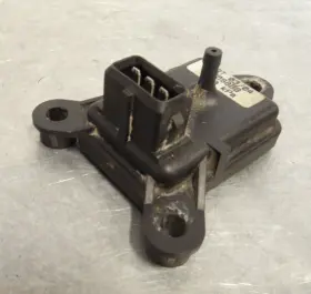 Moto Guzzi 29727061 99 California Ev V11 Air Pressure Switch Sensor Moto Guzzi 29727061 99 California Ev V11 Air Pressure Switch Sensor