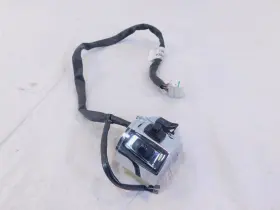 Piaggio 1d002471 2014-2025 Vespa Primavera And Sprint 50 Chrome Left Handlebar Turn Signal Switch Piaggio 1d002471 2014-2025 Vespa Primavera And Sprint 50 Chrome Left Handlebar Turn Signal Switch