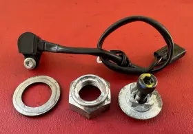 Suzuki 09160-25009 2008 2009 Gsx-r 750 Gsxr 600 Oem Sprocket Speed Sensor Rotor Bolt Nut