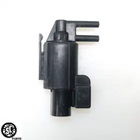Suzuki 18115-70g10-2 01-07 Hayabusa Air Pressure Vacuum Valve Solenoid Sensor Switch
