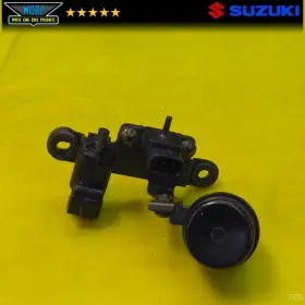 Suzuki 18119-33e00 Genuine Oem 99-07 Hayabusa Gsx1300r Air Intake Solenoid Sensor Bracket