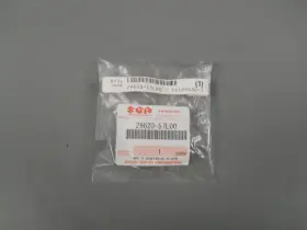 Suzuki 29620-57l00 Oem Nos Oil Temperature Sensor