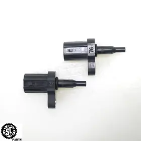 Triumph T1290088-1 17-19 Street Triple 765 R Rs Air Intake Temperature Sensor