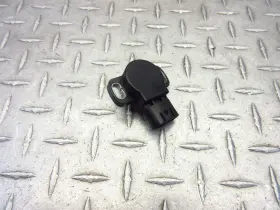 Yamaha 2d1-85885-00-00 2004 04-06 Yzfr1 Tps Throttle Position Control Sensor Oem