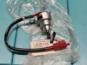 Yamaha 4gy-82510-10 New Oem 2000-2006 Tt-r250 Tt-r250c Main Ignition Switch And Keys
