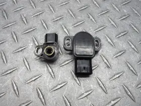 Yamaha 5p0-85885-00-00 2011 11-13 Fz800 Fz8 Oem Throttle Position Sensors Tps Tested Good
