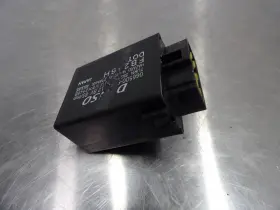 Yamaha 5s7-83350-01-00 14-24 Bolt R-spec Xvs950 Flasher Relay Assembly