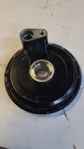 Yamaha 5vs-2517a-00-00 2004-2007 Fjr1300 1300 Front Wheel Rim Speed Sensor Housing Mount