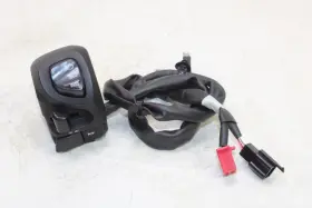 Yamaha B74-h3972-00-00 2018 Xmax Czd300a Oem Left Handle Switches Horn Signals Switch